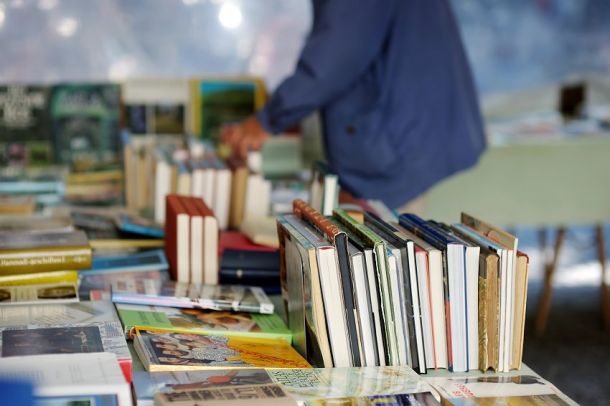 Bücherflohmarkt. © MN Studios - depositphotos.com